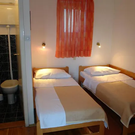 Rato Apartman